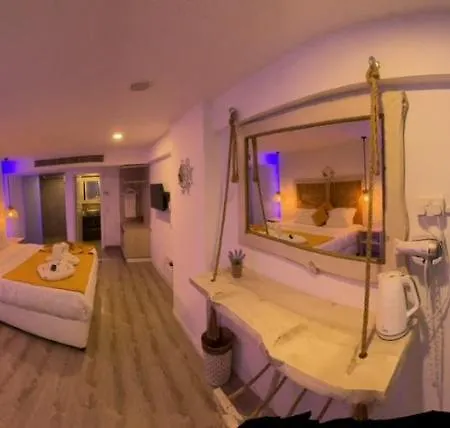 Ocean Dreams - By The Harbour Bed & Breakfast Ayia Napa