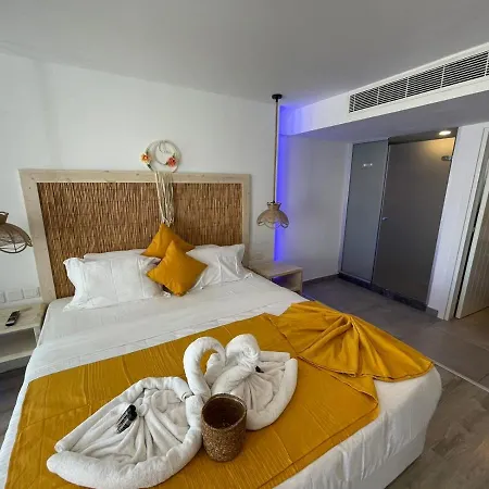 Ocean Dreams - By The Harbour Bed & Breakfast Ayia Napa